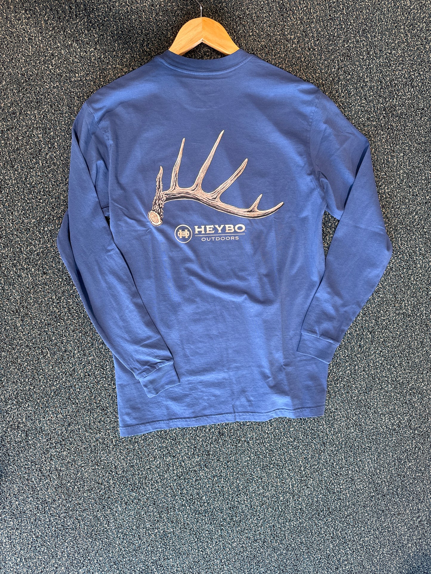 HEYBO- Shed-Long Sleeve